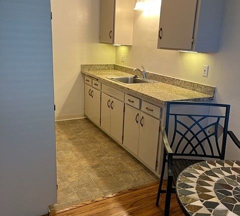 2nd image of 57 Ross Ave APT 9