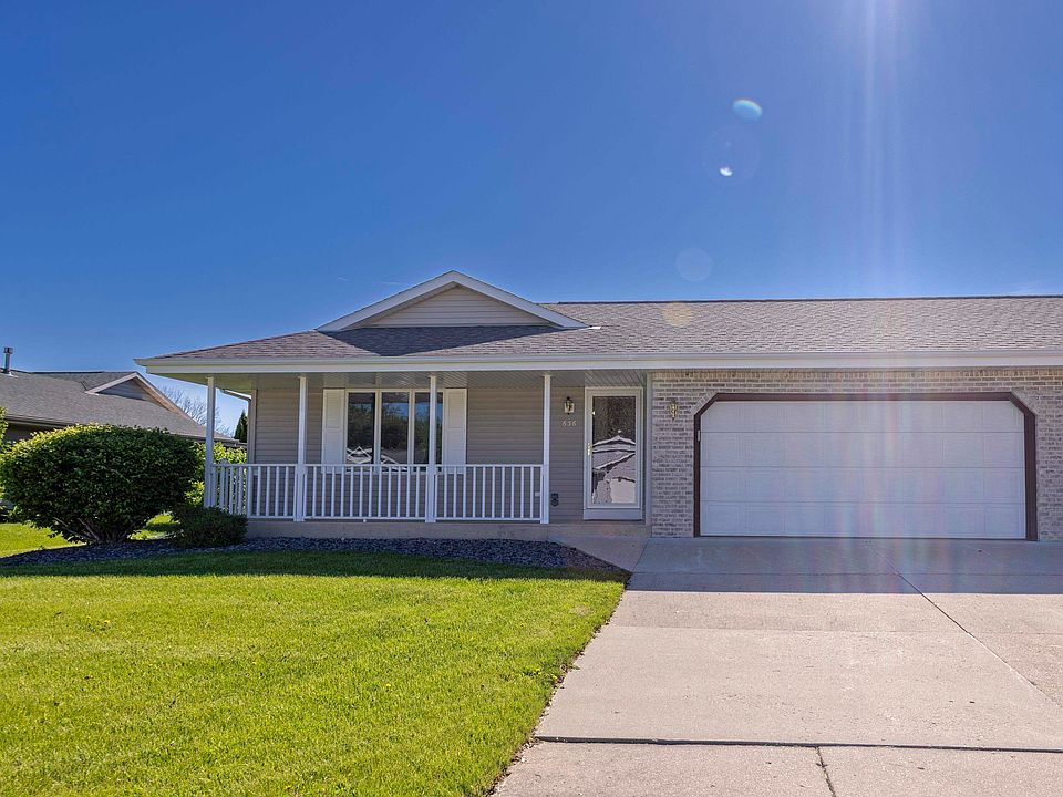 1st image of 636 Littlefield Dr #2