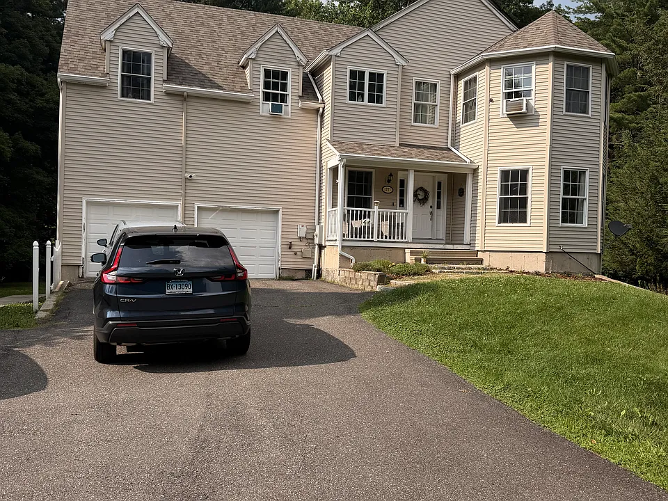 1277 Rubber Ave
