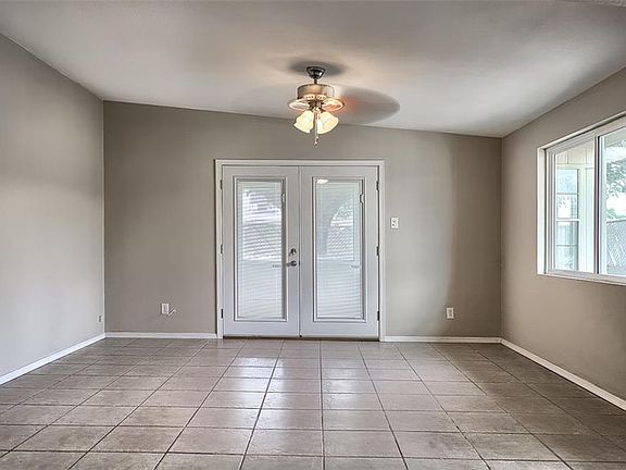 5th image of 5736 Creston Ave