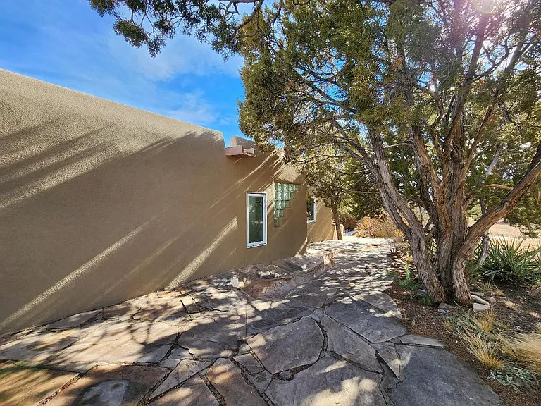 8 Leaping Powder Rd — Photo 40
