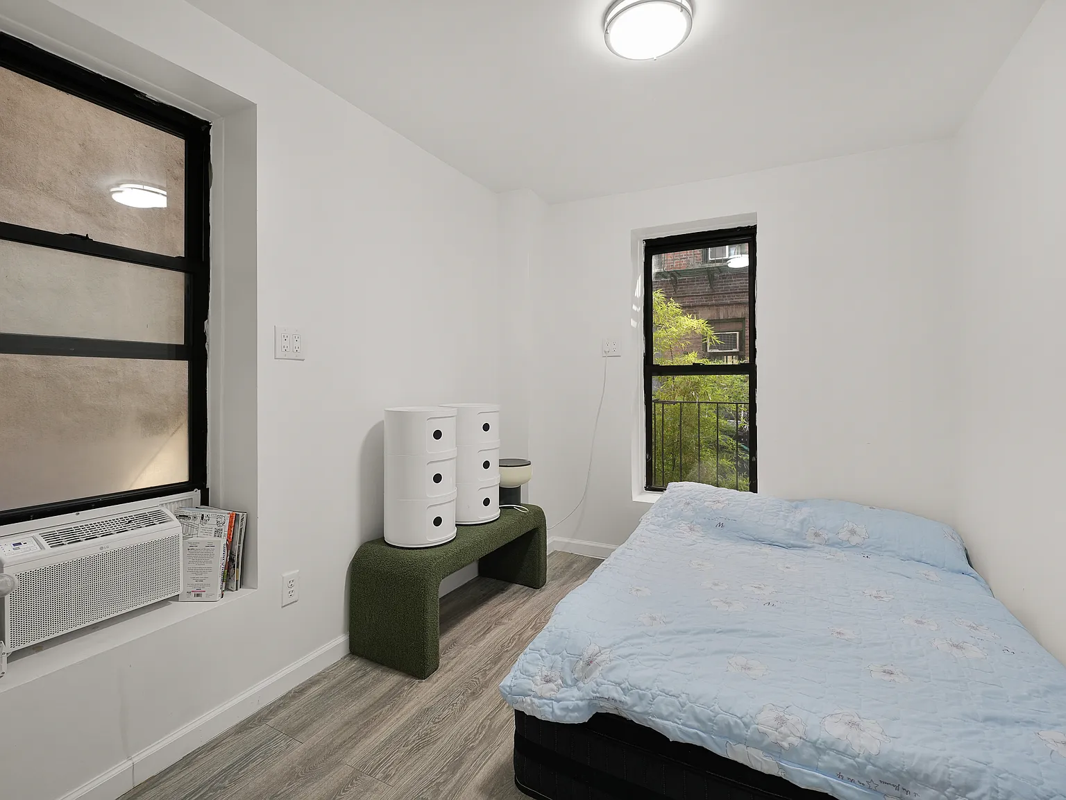 124 Mott Street — Photo 4