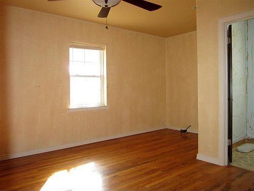 5th image of 1002 W Monahans St