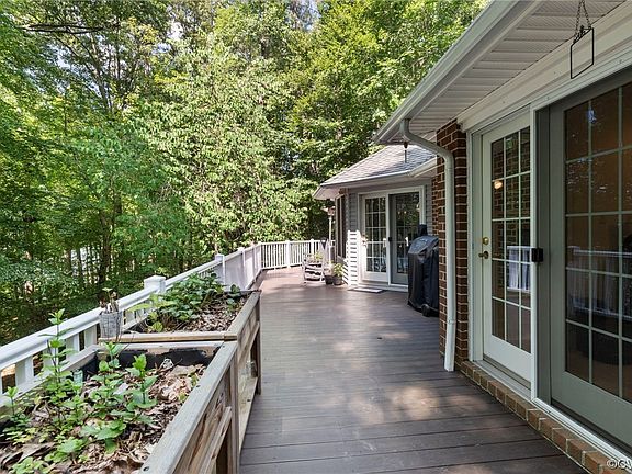 5th image of 839 Even Keel Ln