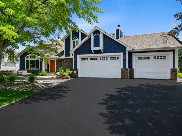 4150 Columbine Ct, Vadnais Heights, MN 55127