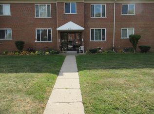 18574 Masonic Blvd APT 6, Fraser, MI 48026