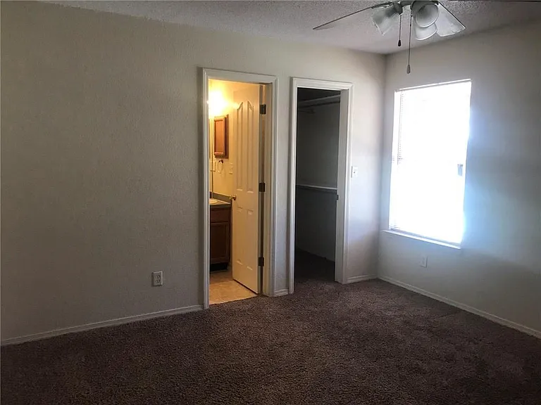 12489 Tierra Bella Dr — Photo 13