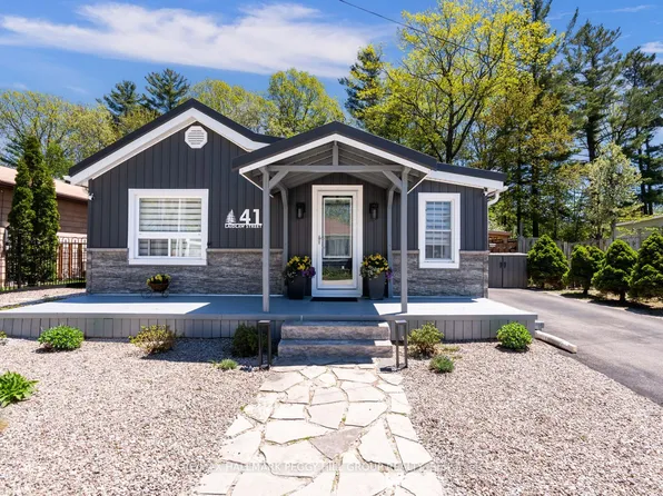 41 Laidlaw St, Wasaga Beach, ON L9Z 2L2