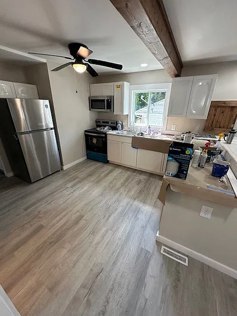 3 bed, 2.0 bath, 1200 sqft, $1,750 — Photo 2