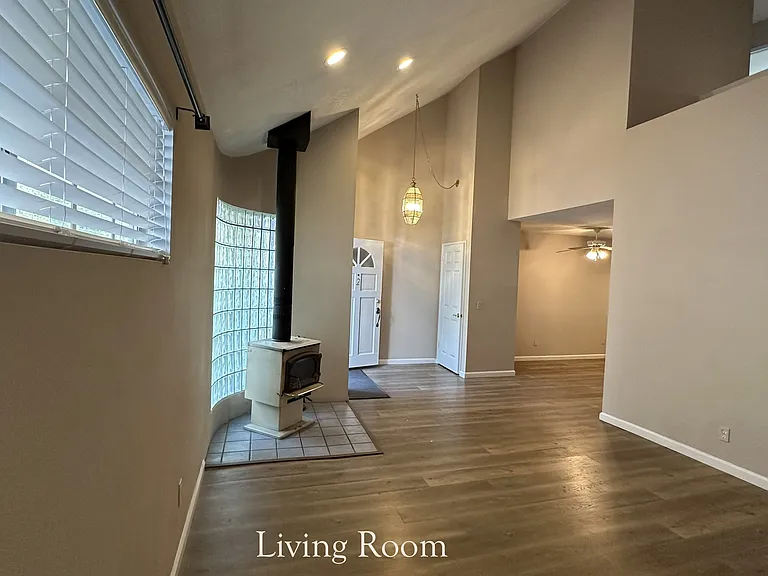 4123 Briggs Ave #2 — Photo 28