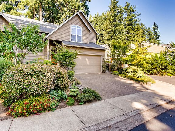 3rd image of 12885 SW Blue Heron Pl