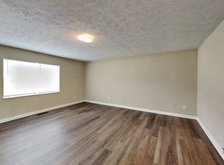 111 Cartway Ln, Statesville, NC 28625