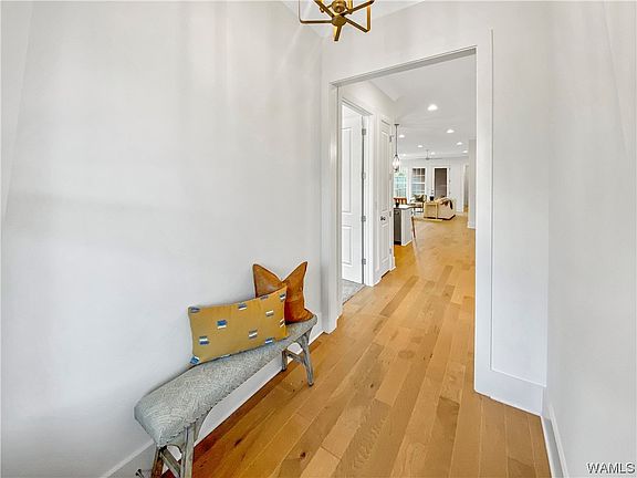 2nd image of 1565 Stillwater Cir