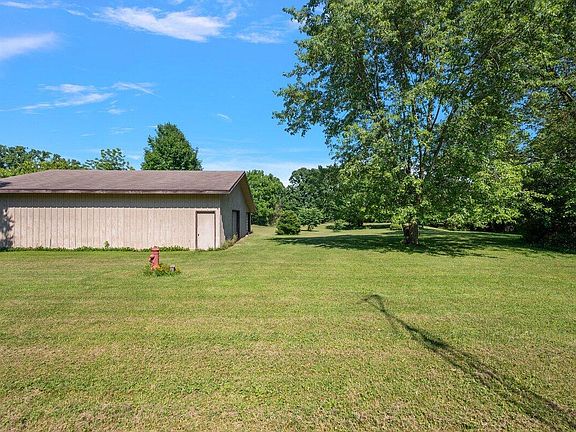 3rd image of 4816 Wylie Rd