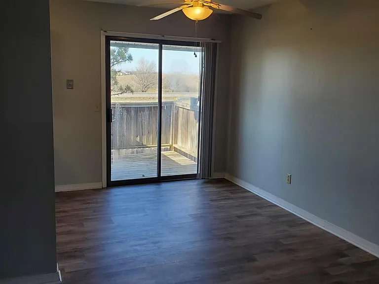 1441 N Smith Ct #4 — Photo 13