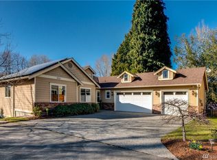 8116 NE 189th Pl, Kenmore, WA 98028