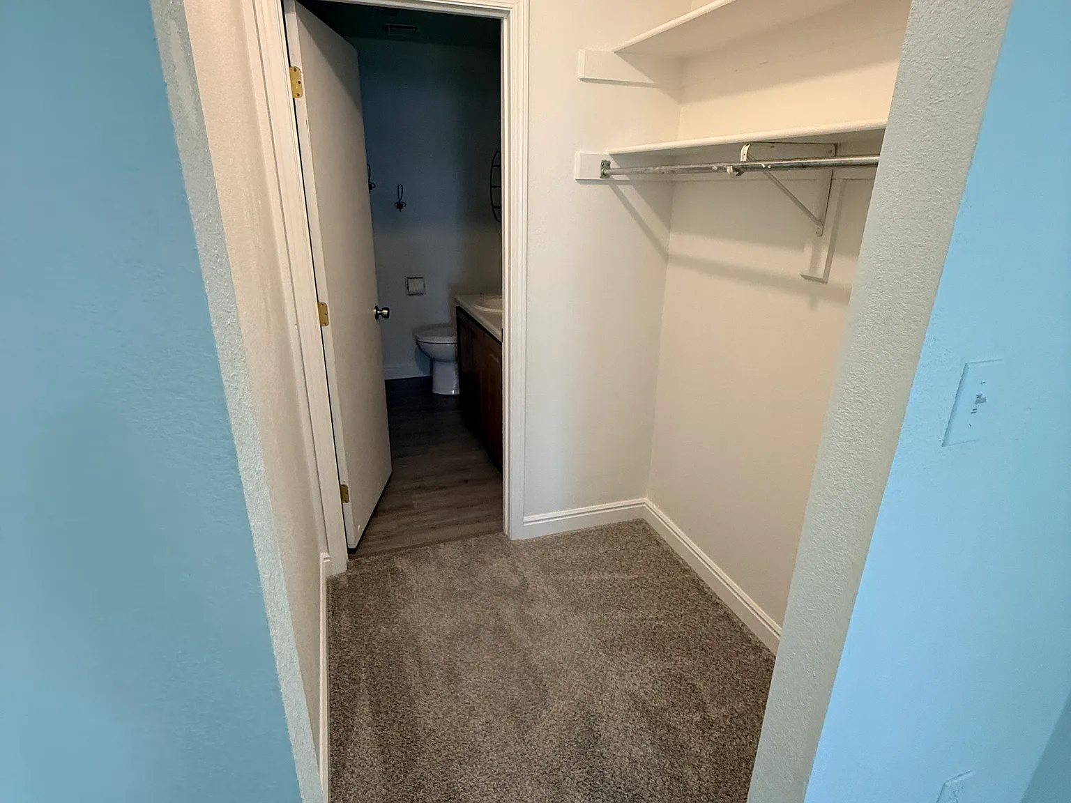 2 bed, 851 sqft, $1,800 — Photo 4