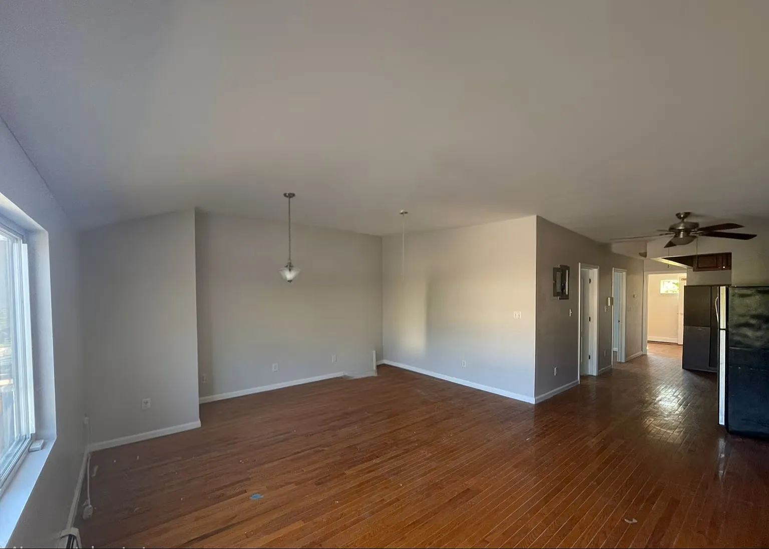 2 bed, 1000 sqft, $2,000 — Photo 1