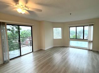 1204 Whitney Ave APT 501, Hamden, CT 06517