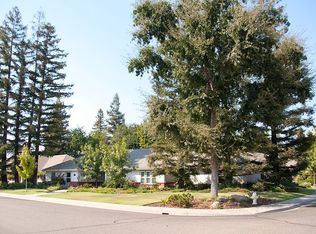 3920 W Grove Ct, Visalia, CA 93291