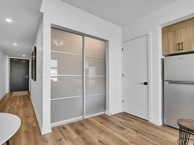 1155 Joseph Cyr St — Photo 15