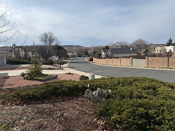 4th image of 3279 Sunflower Dr