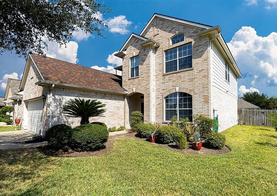 1st image of 12306 Aubreywood Ln