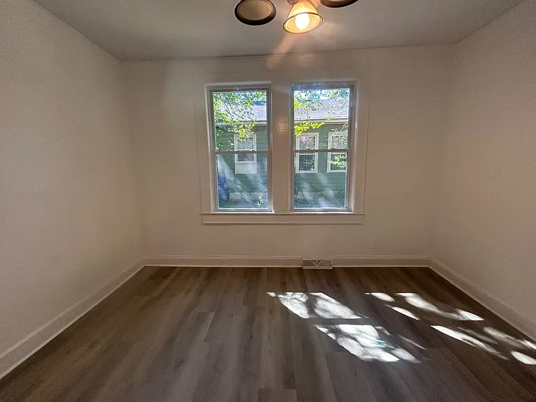1413 Hyatt Ave — Photo 28