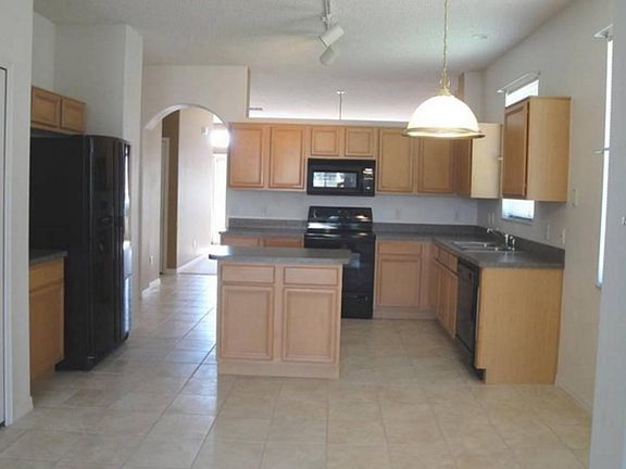 4th image of 14734 Kristenright Ln