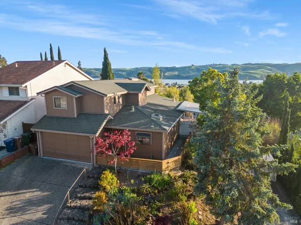 610 Lori Drive, Benicia, CA 94510