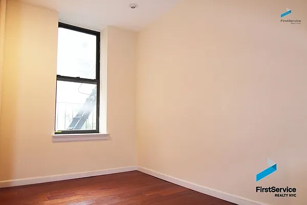 Rented by FirstService Realty (legacy) | media 30