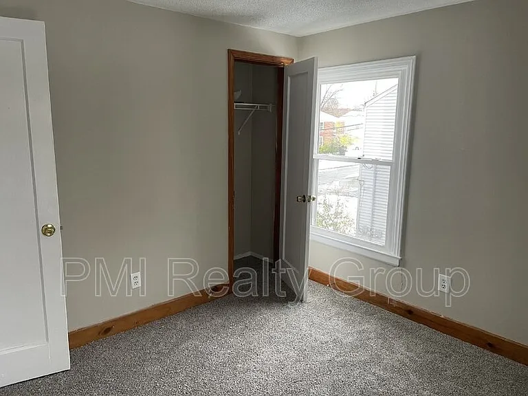 25561 Tungsten Rd — Photo 12