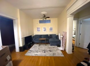 218 Saint Paul St #1, Brookline, MA 02446