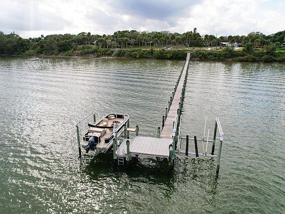 5th image of 8803 S Indian River Dr