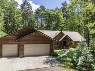 7376 Forest Dr, Minocqua, WI 54548