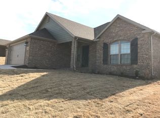 2005 Price Ave, Lowell, AR 72745