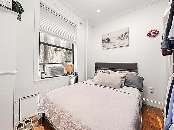 5th image of 100 Christopher St Unit 5D
