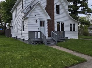 11 Barteau St, Endwell, NY 13760