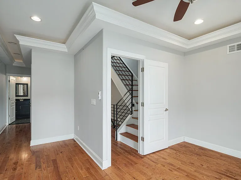1331 S Cleveland St — Photo 13