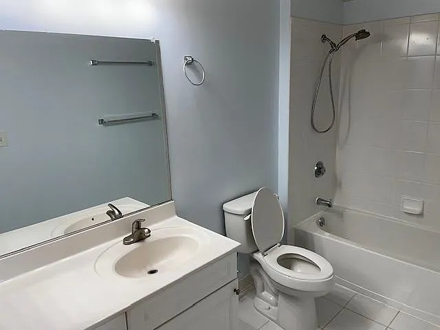 2726 Gallows Rd #1107 — Photo 14