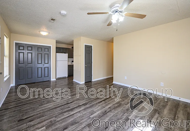 40 Ratliff St #15 — Photo 6
