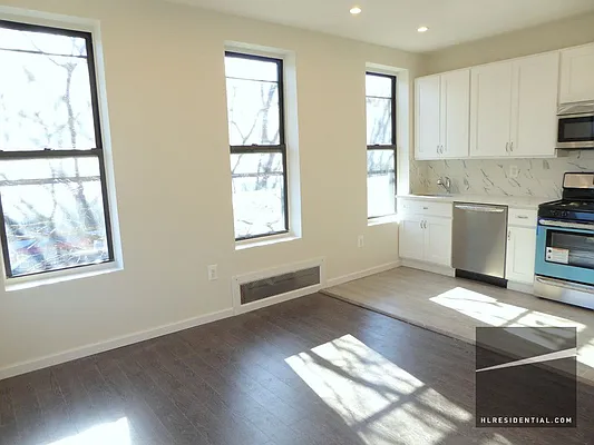 Rented by Highline Residential | media 13