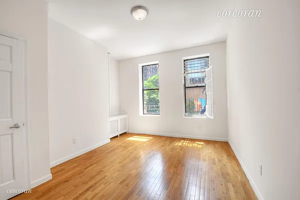 Rented by Corcoran | media 21