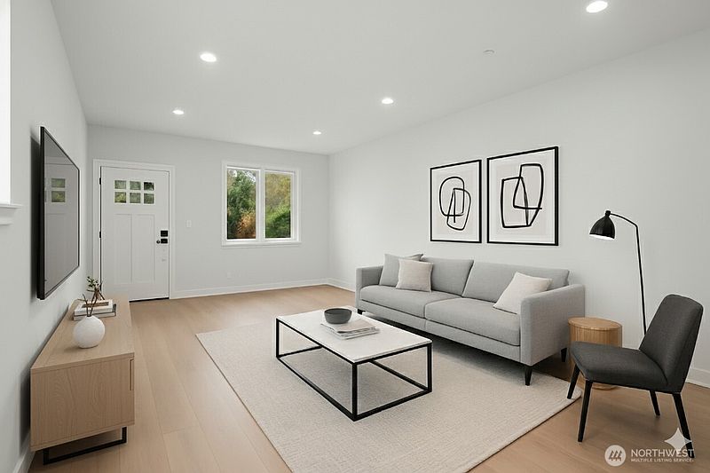5th image of 669 W Hendrickson #4