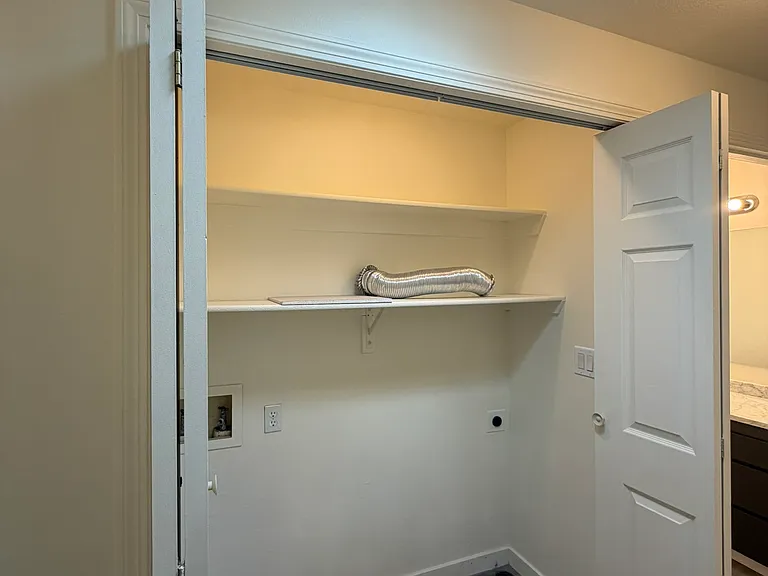 1733 NE Taurus Ct — Photo 19