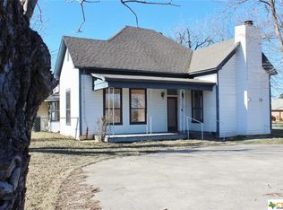 331 N Lillian St, Bartlett, TX 76511