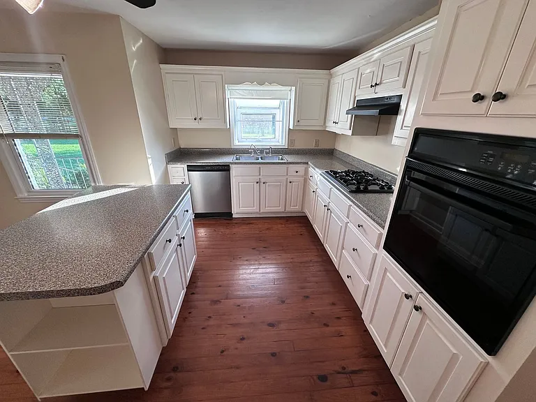 5630 Martha Berry Hwy NE — Photo 11