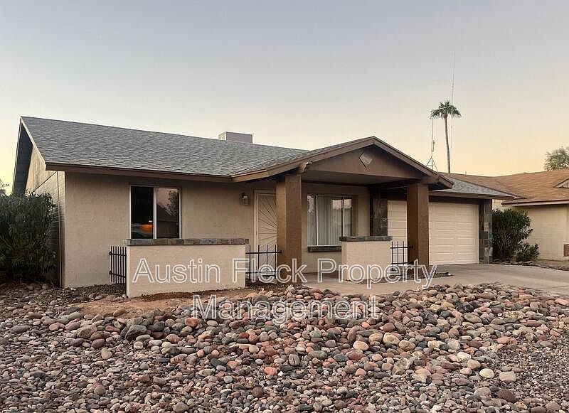 1st image of 2021 E Oxford Dr
