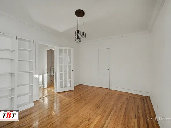 1551 East 32nd Street image 11 of 16