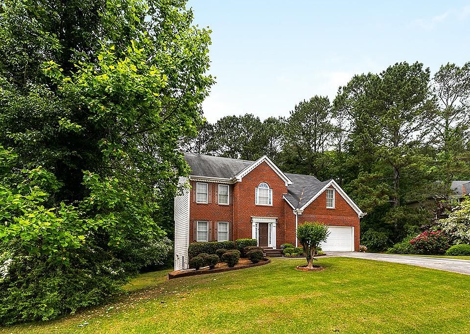 1st image of 2664 Calumet Farm Ln